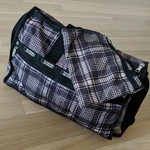 Lesportsac travel bag with cosmetic bag